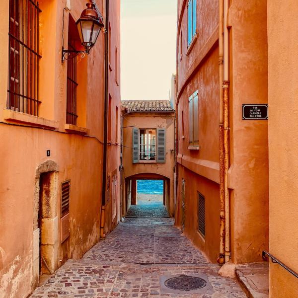 その他 Artbeats French Towns & Villages Saint-Tropez-French-Riviera-